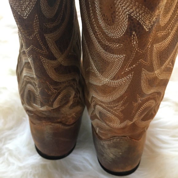 SOLD - Picture 5 of 6